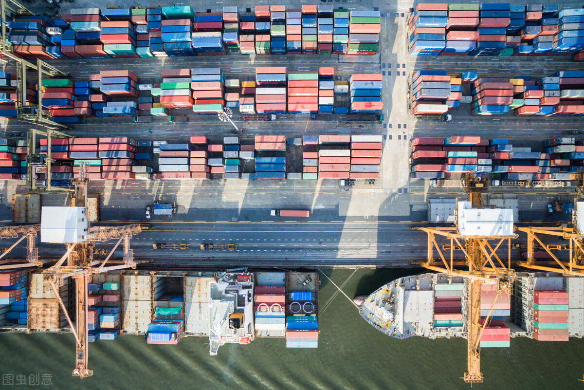 美西港口超1800人感染！深圳累計發(fā)現(xiàn)7名跨境貨車司機(jī)確診新冠